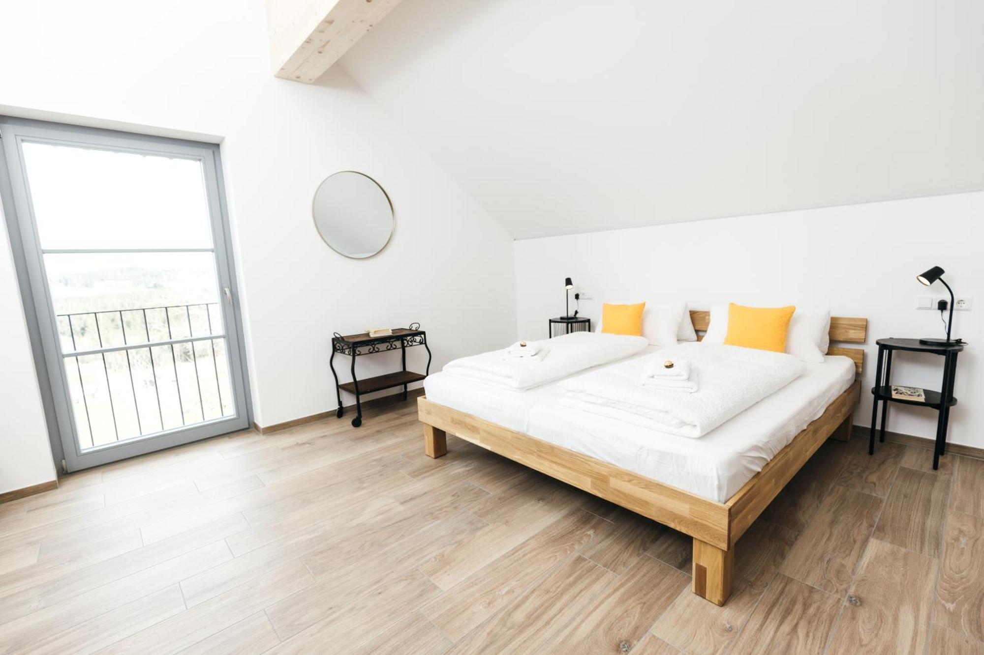 Heimatel - Ferienappartements Hochberg Argenbuhl Exterior photo